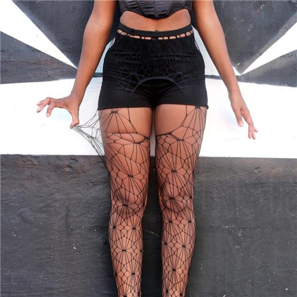 Fishnet Patterned Tights - Picture 4 of 6